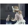 Image 2 : LLADRO ''LOVING CARE'' 6087 SIGNED FIGURINE