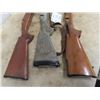 Image 2 : 3 Remington Wood & Synthetic Stocks