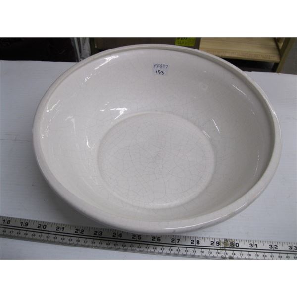 LG. CANADIAN CROCKERY BOWL
