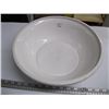 Image 1 : LG. CANADIAN CROCKERY BOWL