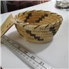 Image 2 : NATIVE BASKET, APPROX. 5 1/2 " ROUND X 3" HIGH