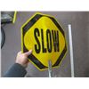 Image 2 : HANDHELD STOCK SLOW SIGN