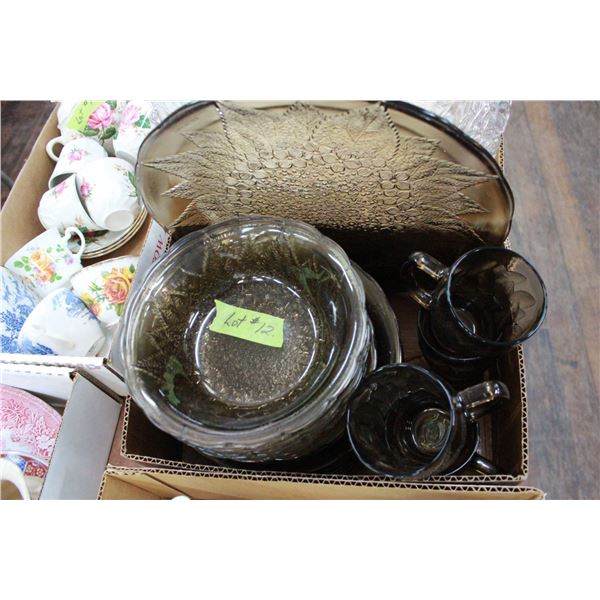 Set of Dishes; about 25 pieces