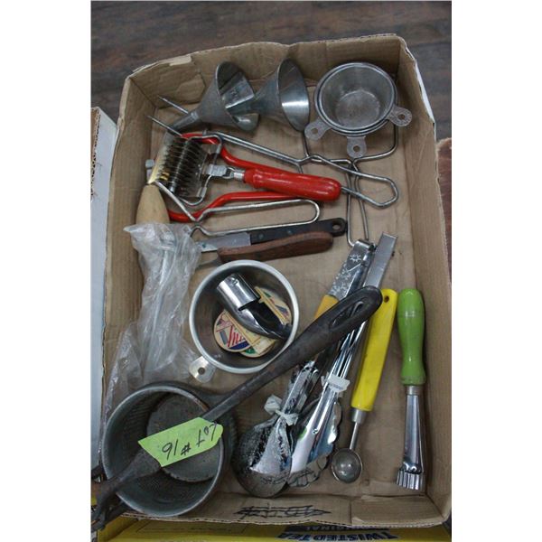 Assorted Kitchen Tools