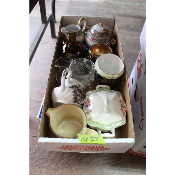 Box of Cream & sugars 3 Sets & extras