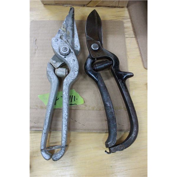 2 Pairs of Snips (side cutters)
