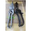 Image 1 : 2 Pairs of Snips (side cutters)