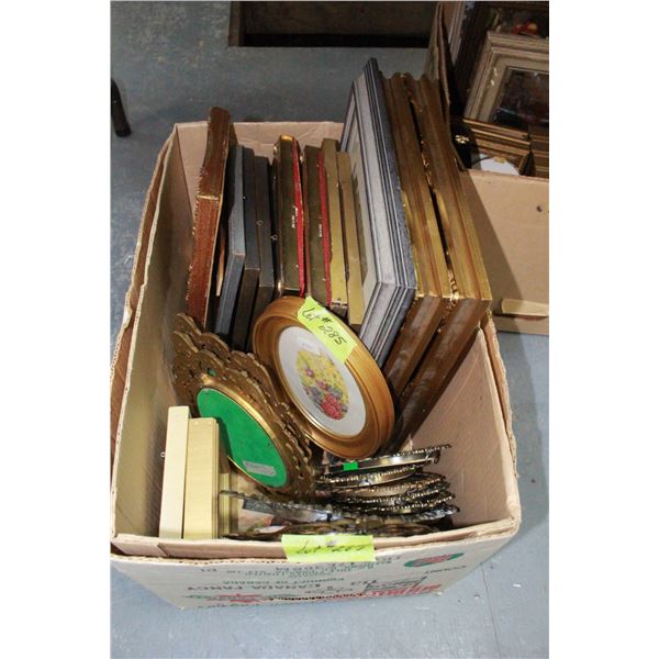 Box with Pictures and Frames