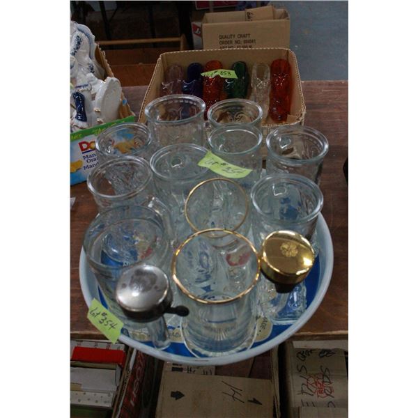 Labatt's Tray, 10 Boot Mugs & 2 Bell Mugs