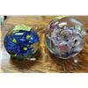 Image 1 : 2 Paperweights; Blue & Floral