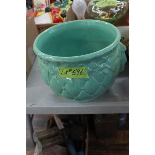 McCoy Planter (Green)