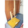 Image 1 : Artist's Easel & Supply Case with Pictures and Matting
