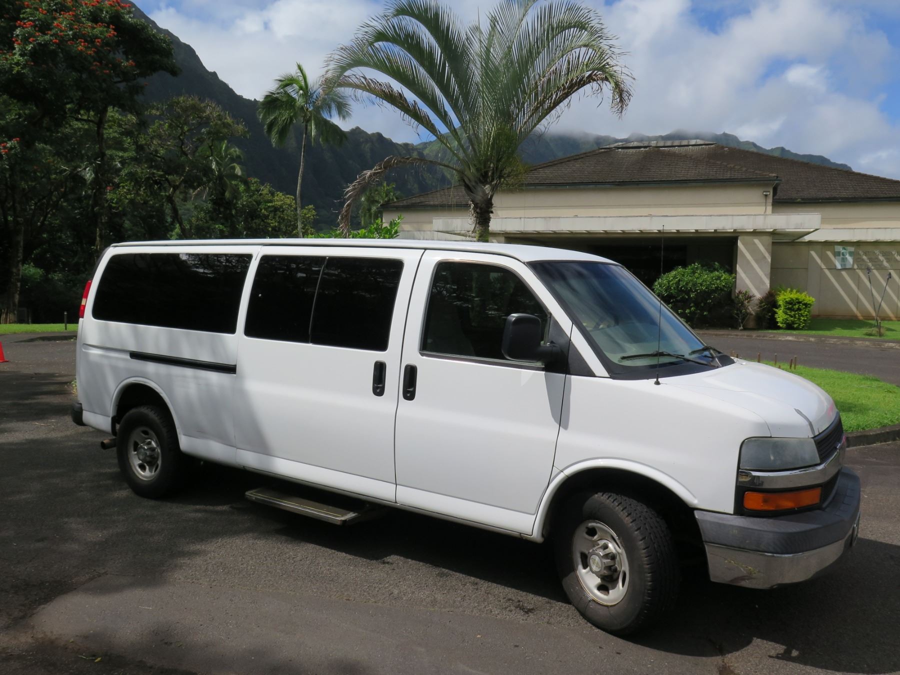 Chevrolet 2007 Express Van G33706 w/ 3 Rear Seat Rows 104,708 Miles ...
