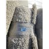 Image 1 : 5' x 7' White Shag Area Carpet - Store Return