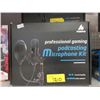 Image 1 : Maono Professional Podcasting Microphone Kit