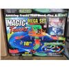 Image 1 : 3 New Glow In The Dark Magic Tracks Mega Sets