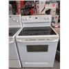Image 1 : Frigidaire Smooth Top Electric Stove