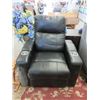 Image 1 : Black Power Recliner - Store Return