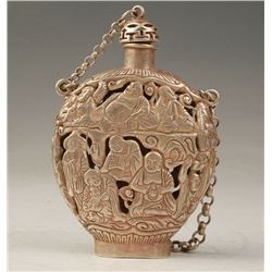 A SILVER BUDDHA SNUFF BOTTLE & PENDANT QING DYNASTY.