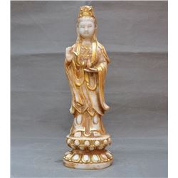 A WHITE JADE KWAN-YIN BUDDHA FIGURE QING DYNASTY.