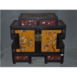 A OLD RED WOOD & SHOUSHAN STONE BOX QING DYNASTY.