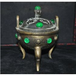 A BRONZE INLAY GREEN JADE TRIPOD CENSER QING DYNASTY.