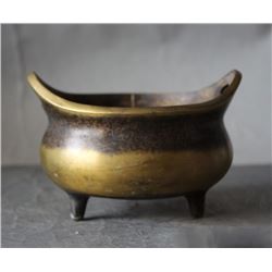 A BRONZE DOUBLE HANDEL CENSER QING DYNASTY.