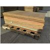 Image 2 : Pallet Multiple Plywood Sheets 48"L x 30" W  x Mix (1/2" & 5/8")