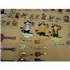 Image 5 : LOT OF APPROX. 97 LIONS CLUB PINS