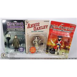 VINTAGE 2004 SET OF 3 ACCOUTREMENTS