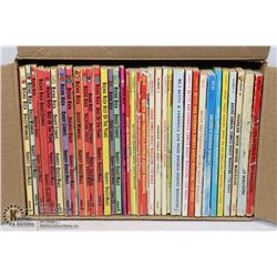 35 ARCHIE SERIES AND RICHIE RICH DIGEST COMICS