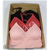 Image 1 : FLAT OF 3 SPORTS BRAS SIZE MEDIUM