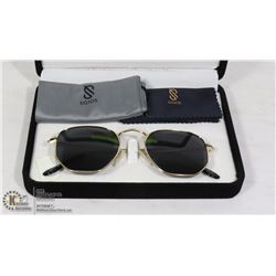 PAIR OF DESIGNER SOJOS AVIATOR SUNGLASSES WITH
