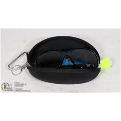 SUNGLASSES IN CASE
