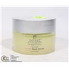 Image 1 : SECRET COLLAGEN SEA SALT VANILLA BODY SCRUB