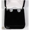 Image 1 : STERLING SILVER DIAMOND 1 CARAT CUBIC EARRINGS