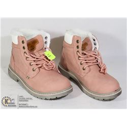 SIZE 36 WOMENS PINK BOOTS