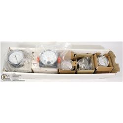 BOX OF NEW OLD STOCK PRESSURE GAUGES VARIOUS SIZES