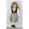 Image 1 : PORCELAIN DOLL