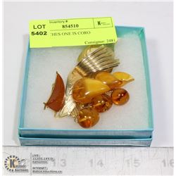 3 BROOCHES ONE IS CORO