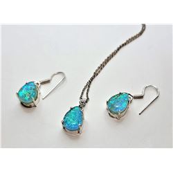 12)  SET OF WHITE/BLUE AUSTRALIAN FIRE OPAL