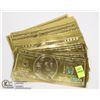 Image 1 : STACK OF GOLD LOOK 100 DOLLAR US NOVELTY BILLS
