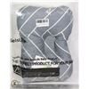Image 1 : GREY BABY PILLOW