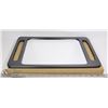 Image 1 : MIRRORED HAIR SALON HANDLED TRAY