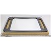 Image 1 : MIRRORED HAIR SALON HANDLED TRAY