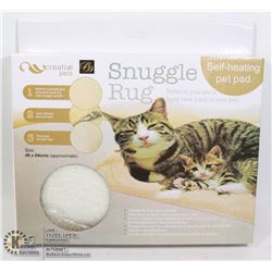 NEW SNUGGLE RUG (46 X 64CM) SELF HEATING PET PAD