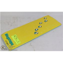 2 LARGE UNUSED MAGSTEP INSOLES