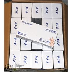 CASE WITH 20 BOXES OF MEDIUM RUBBER DISPOSABLE
