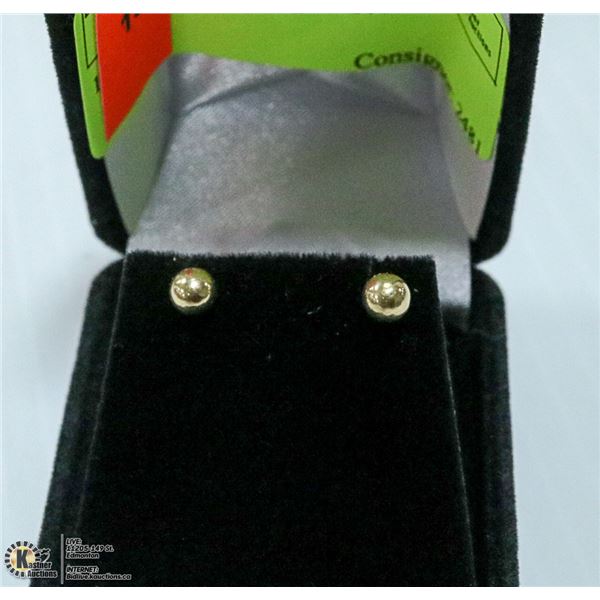 10K GOLD STUD EARRINGS