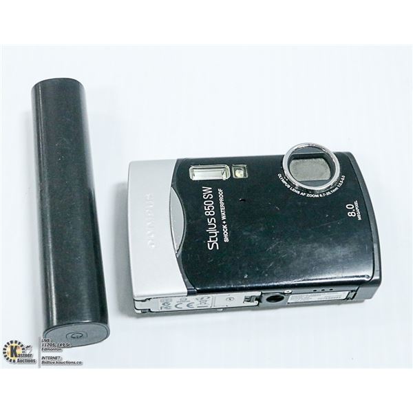OLYMPUS STYLUS 850 SW (SHOCK & WATERPROOF)